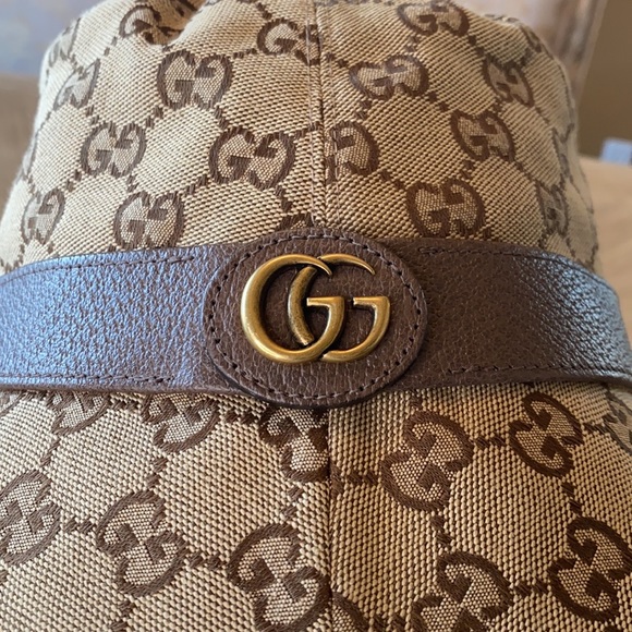 ❤️ Authenic Gucci Brown and Tan Monogram Hat - Picture 3 of 6